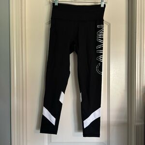 NWOT Calvin Klein performance leggings size Small